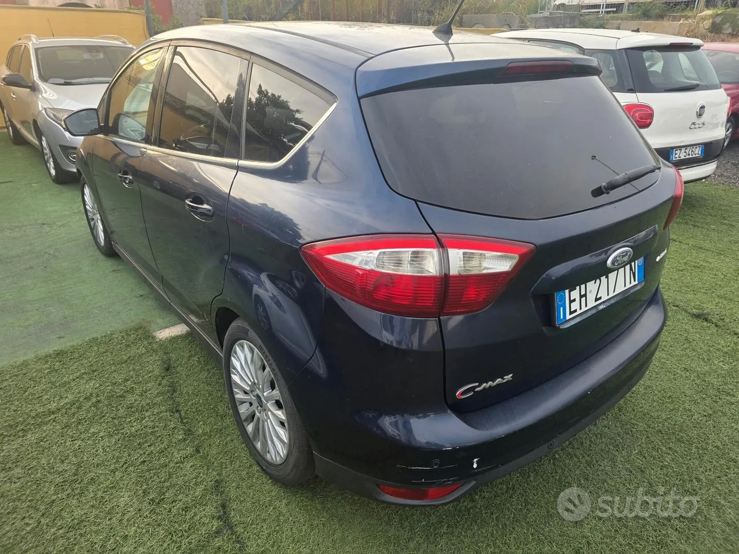 Ford C-Max 2012 photo 3