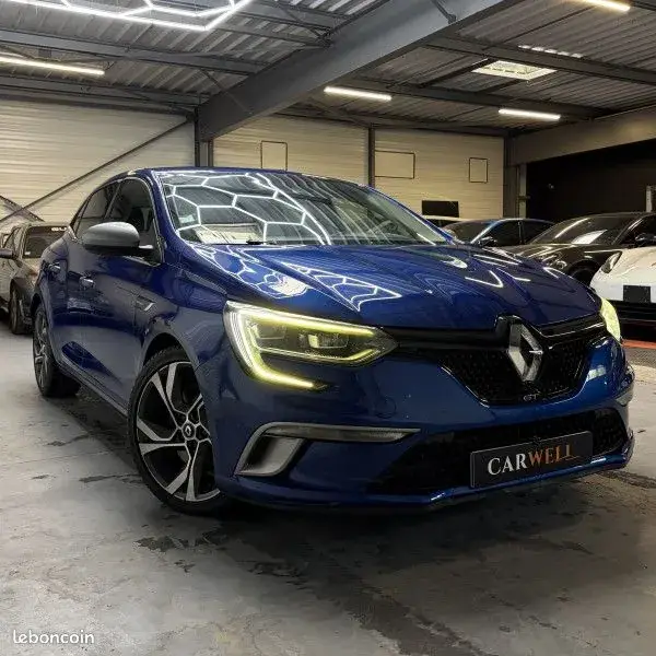 Renault Megane 2017 photo 2