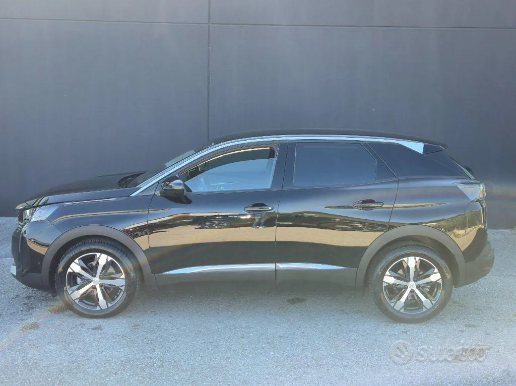 Peugeot 3008 2022 photo 2