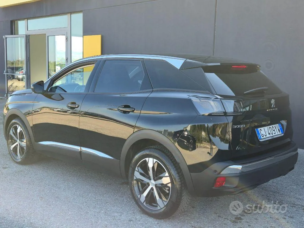 Peugeot 3008 2022 photo 3