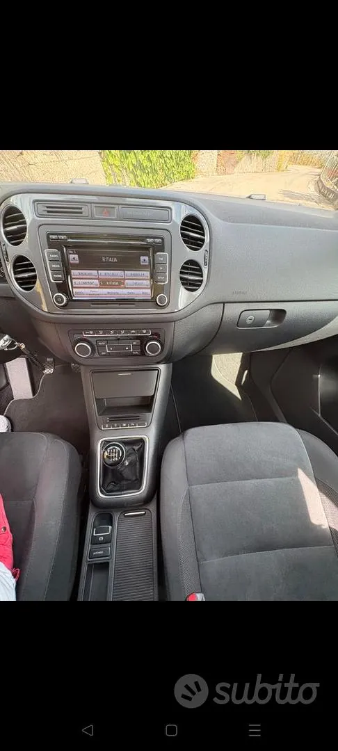 Volkswagen Tiguan 2012 photo 4