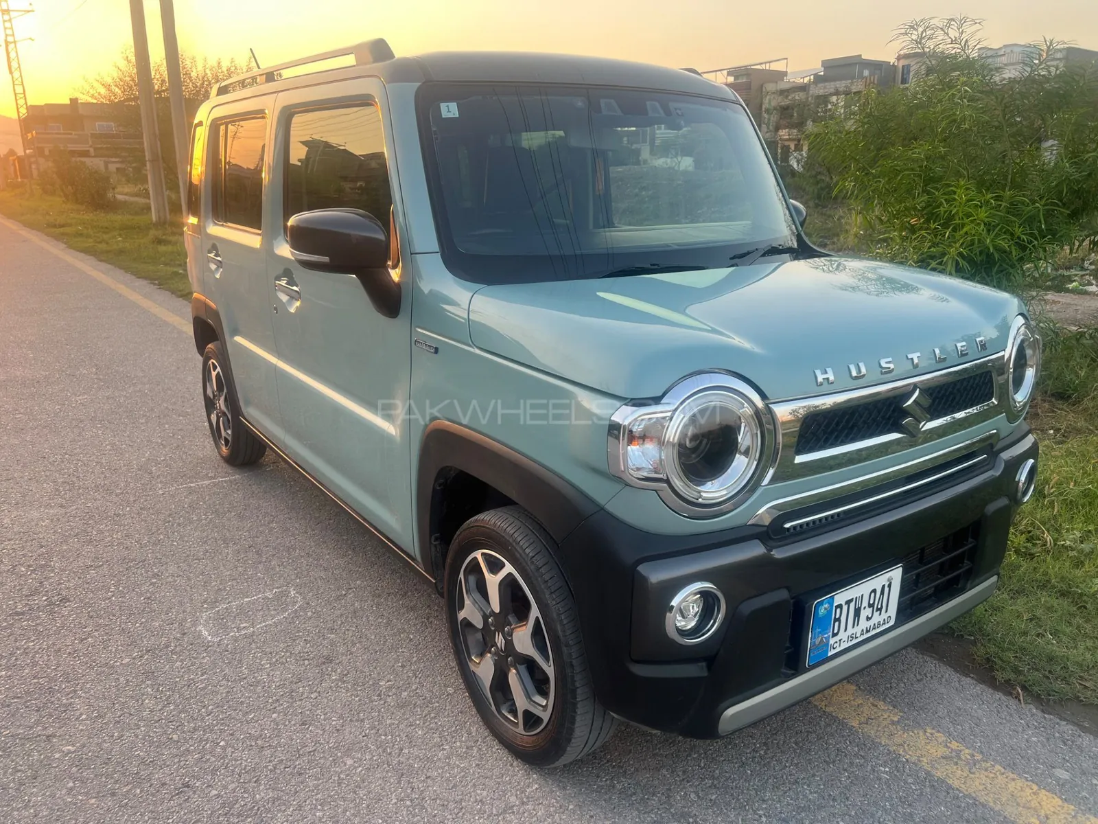 Suzuki Hustler
