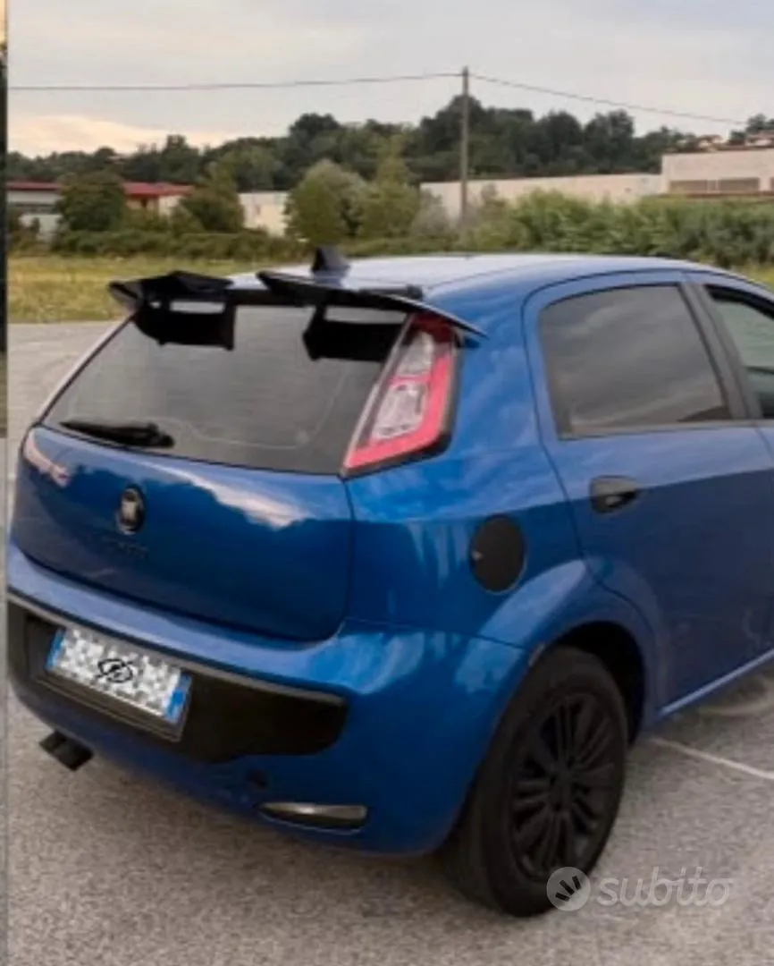 Fiat Punto Evo 2011 photo 5