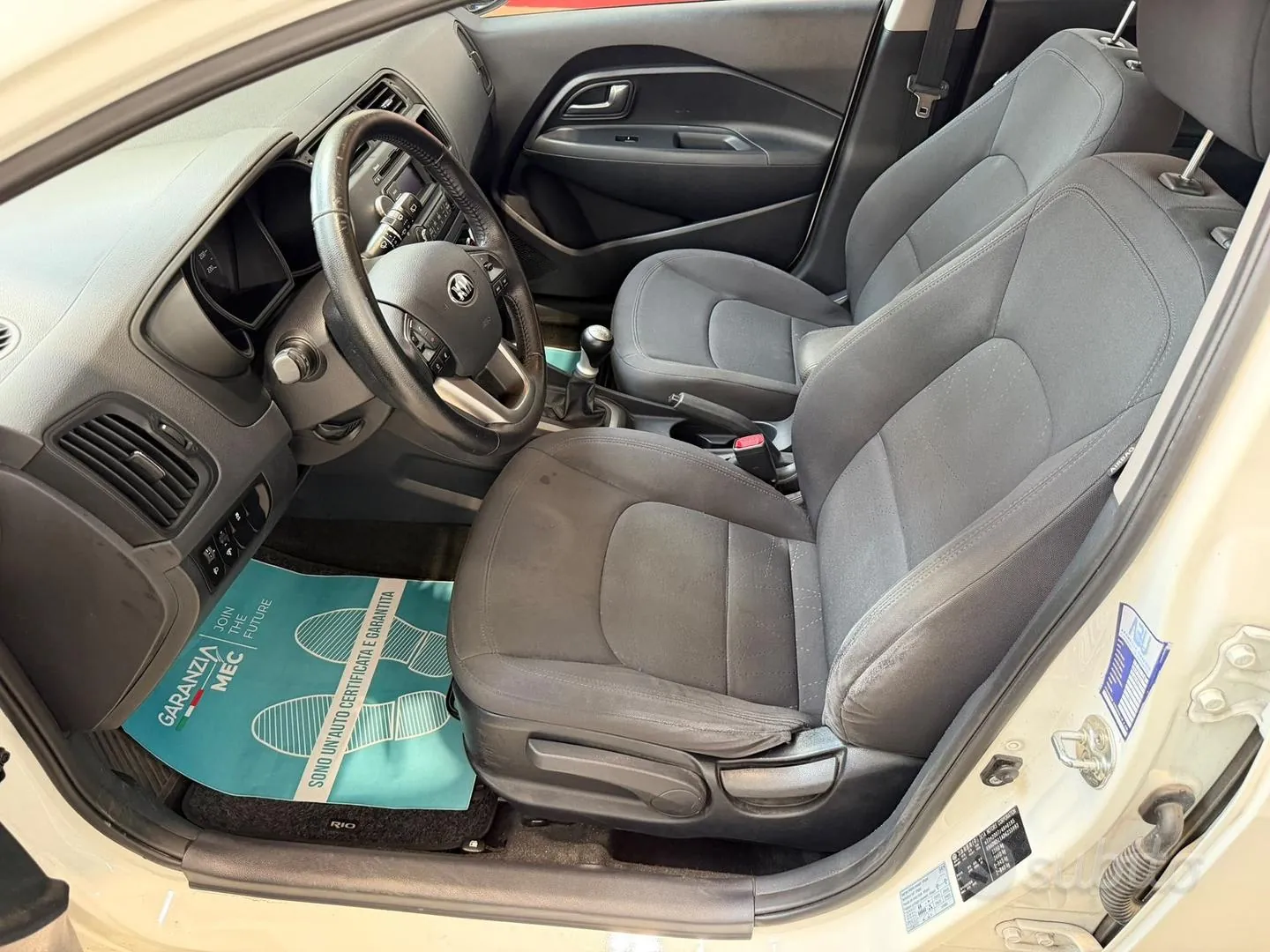 Kia Rio 2013 photo 5