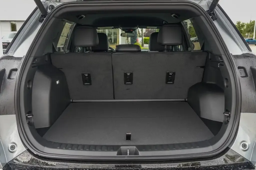 GMC Terrain 2027 photo 4