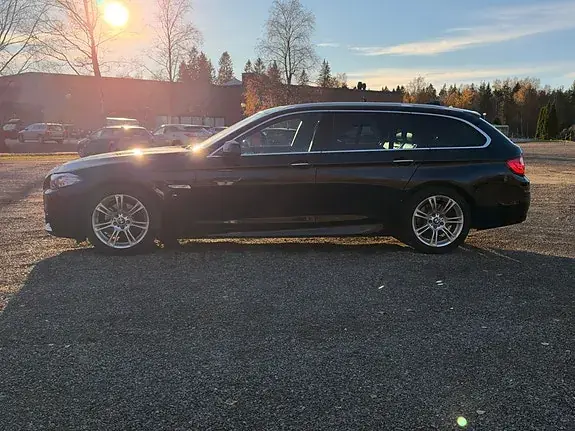 BMW 520D 2012 photo 4