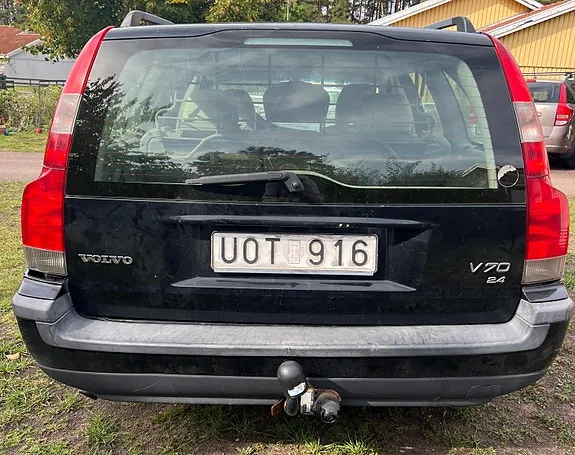 Volvo V70 2004 photo 3