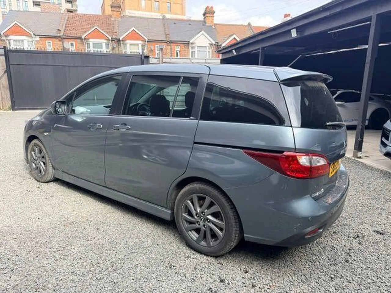 Mazda Mazda5 2012 photo 4