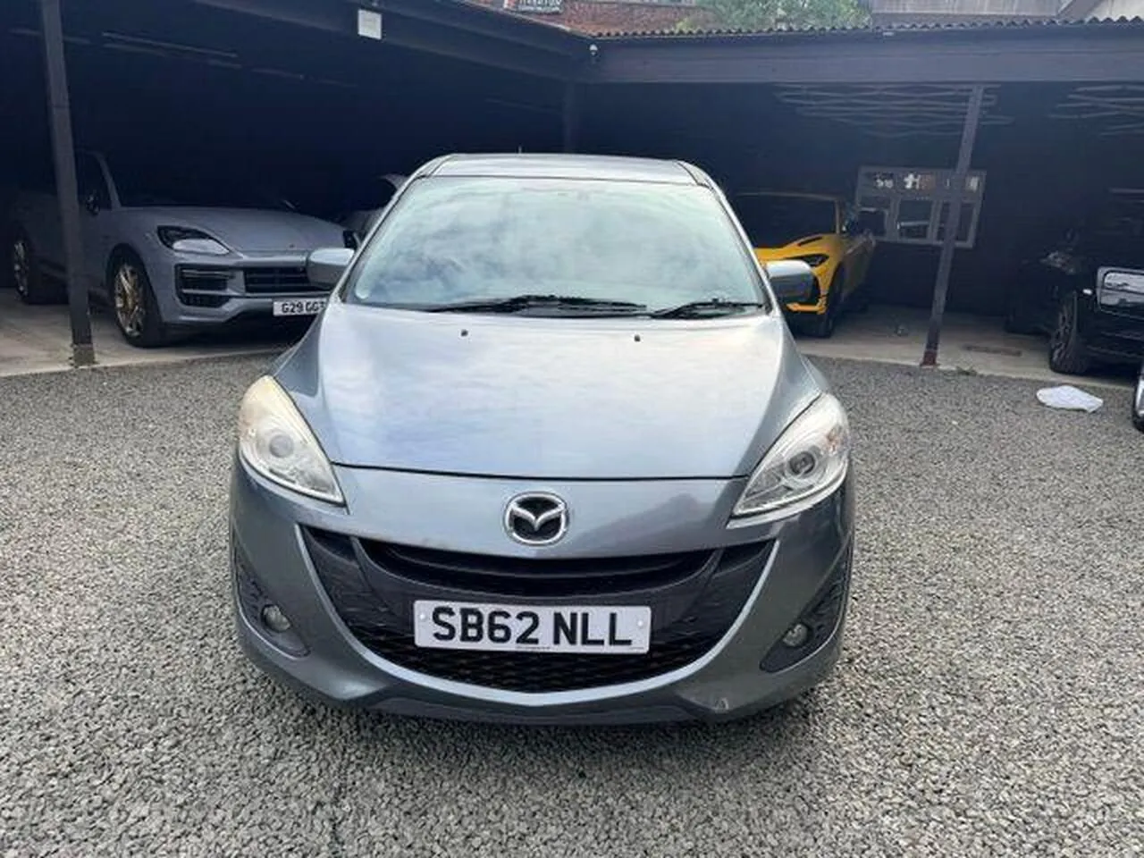 Mazda Mazda5 2012 photo 2