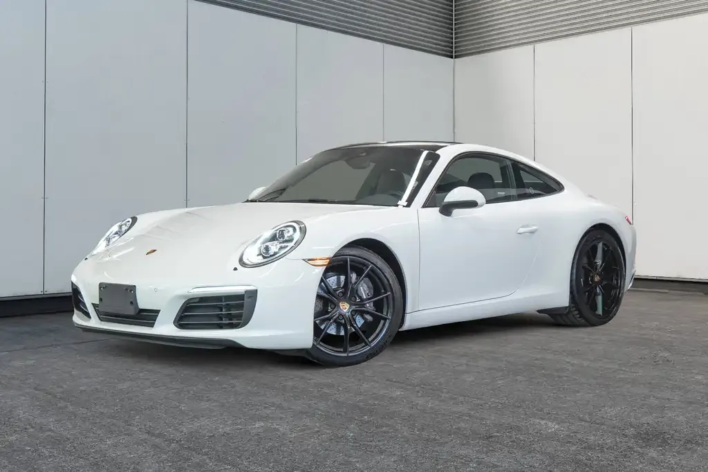 Porsche 911