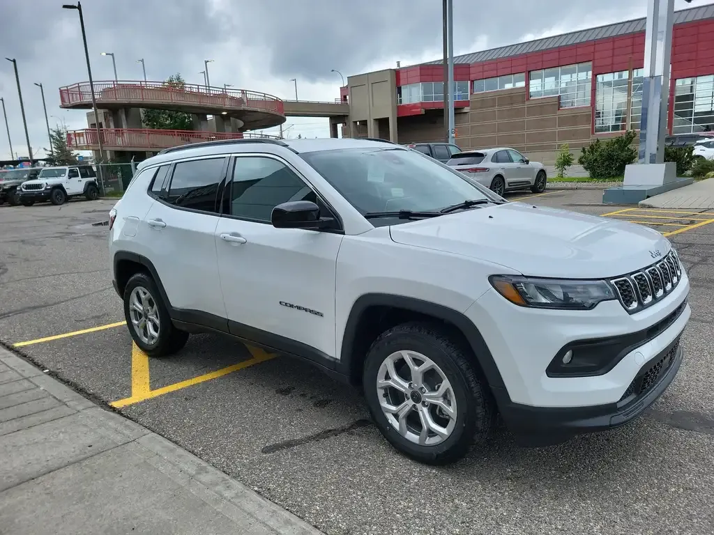 Jeep Compass 2026 photo 5