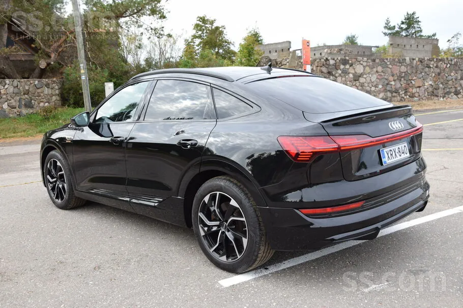 Audi E-Tron 2020 photo 4