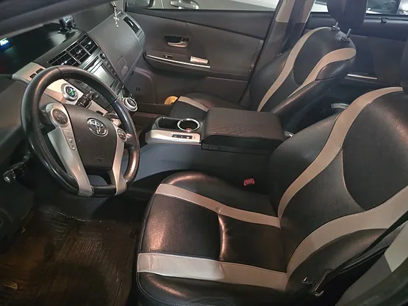 Toyota Prius 2013 photo 3