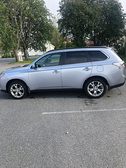 Mitsubishi Outlander 2014 photo 3