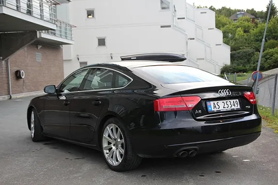 Audi A5 2011 photo 5