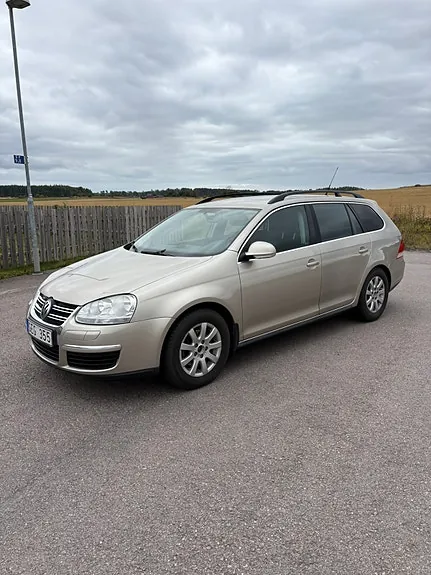 Volkswagen Golf 2008 photo 3