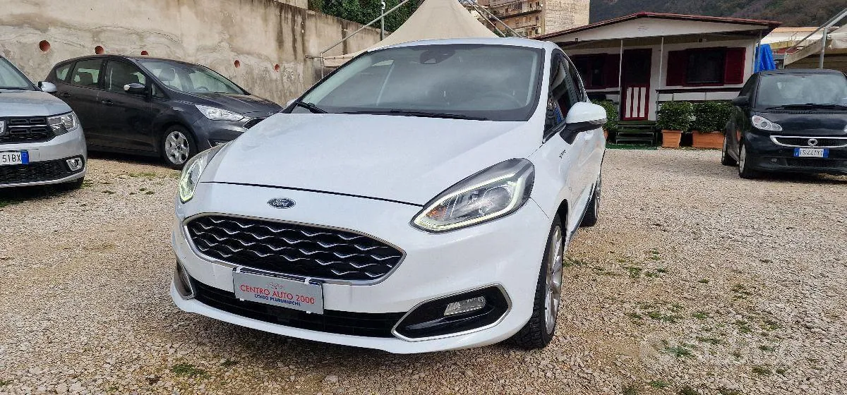 Ford Fiesta 2018 photo 2