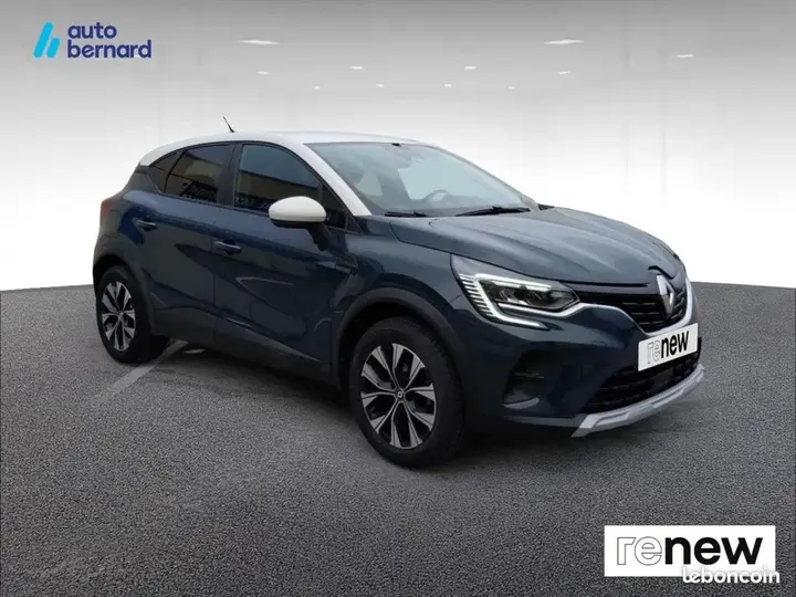 Renault Captur 2023 photo 3