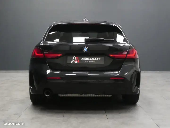 BMW 1 Series 2022 photo 3