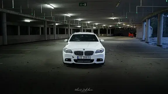 BMW 520D 2012 photo 2