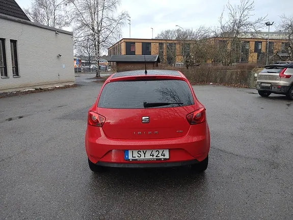 Seat Ibiza 2016 photo 3