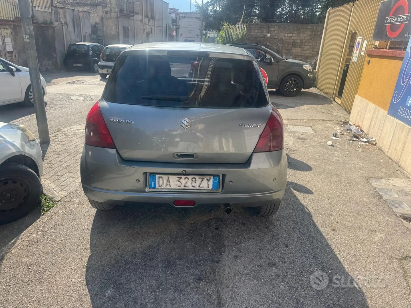 Suzuki Swift 2006 photo 5