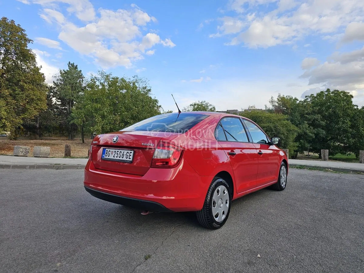 Skoda Rapid 2014 photo 3