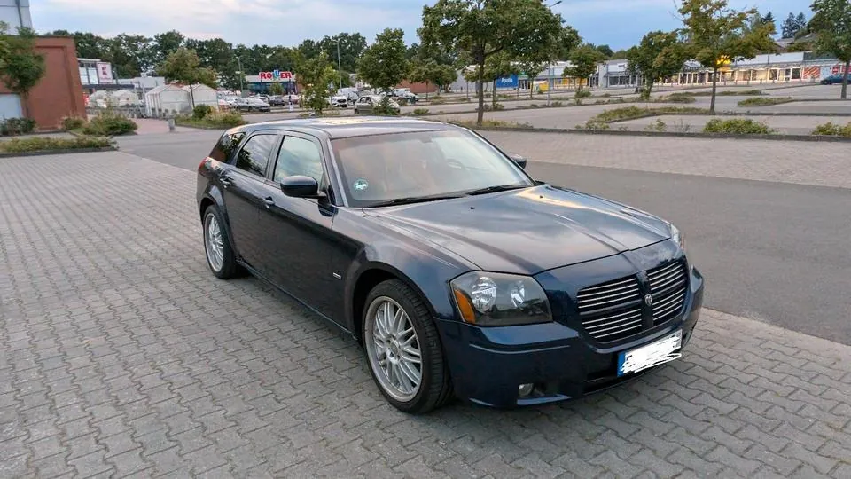Dodge Magnum