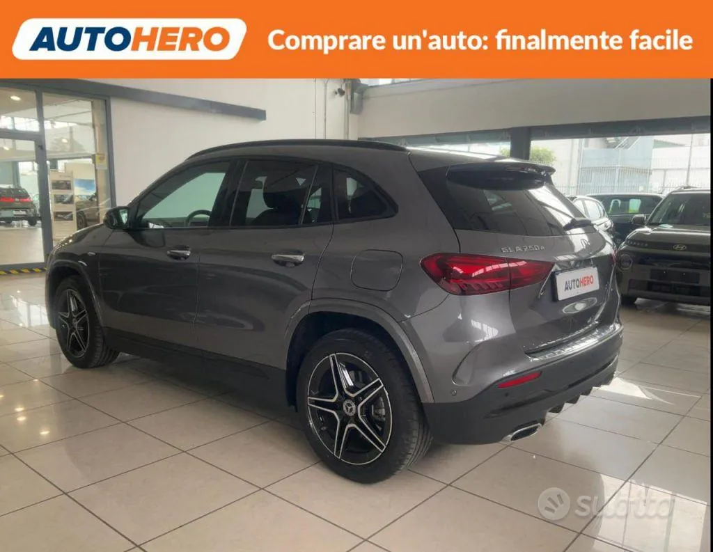 Mercedes-Benz Gla 2025 photo 4