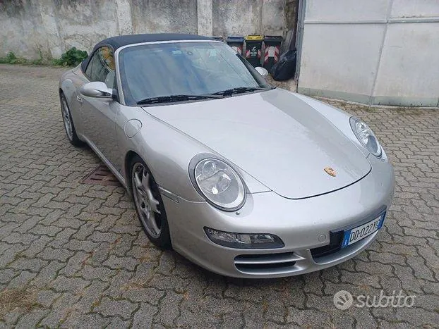 Porsche 911 2006 photo 2