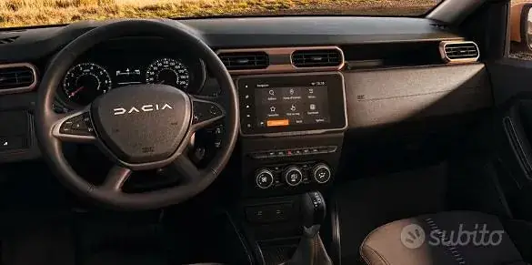 Dacia Duster 2023 photo 2