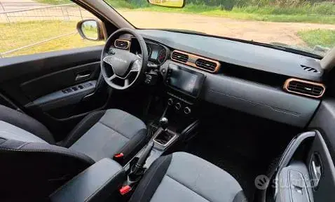 Dacia Duster 2023 photo 3