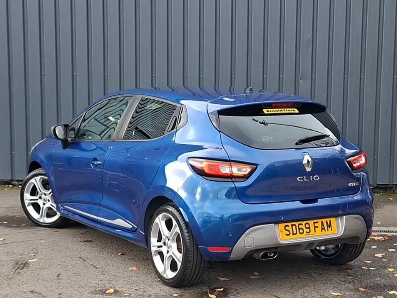 Renault Clio 2019 photo 2