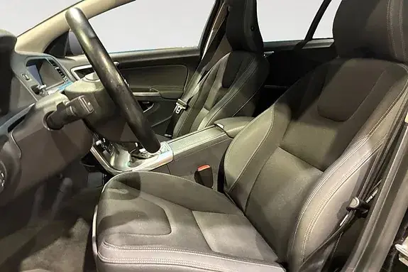 Volvo V60 2014 photo 3