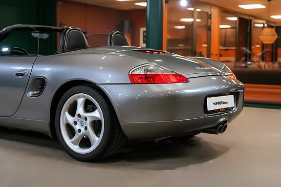 Porsche Boxster S 2001 photo 4