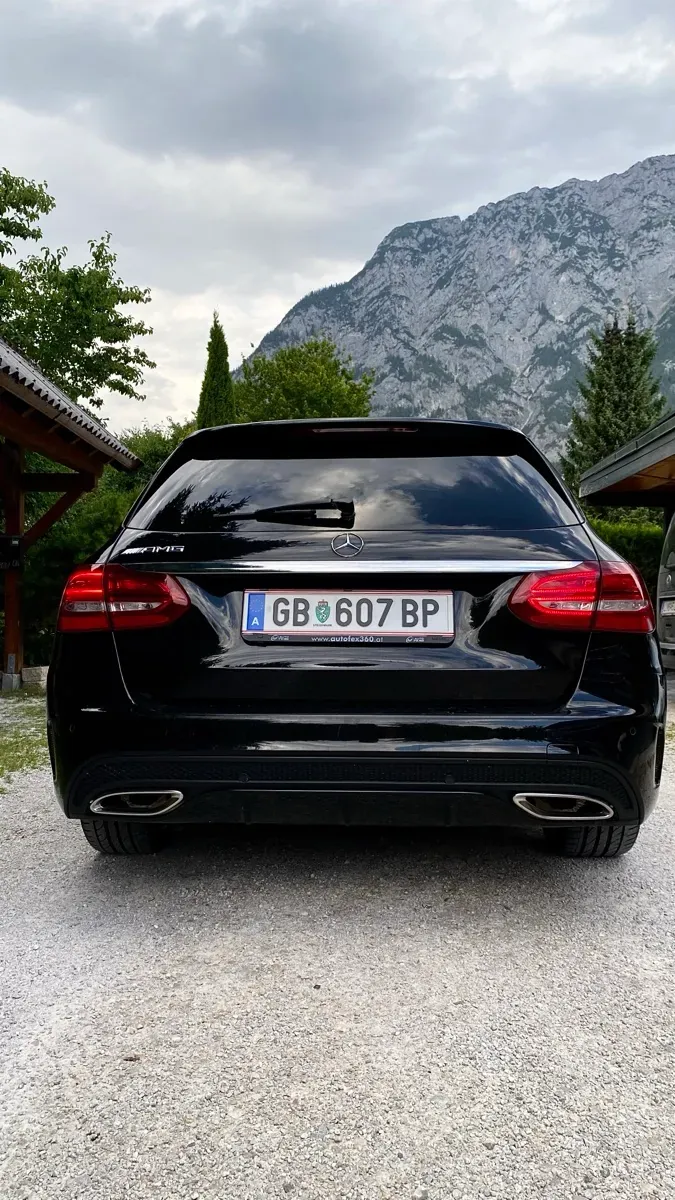 Mercedes-Benz C-Class 2017 photo 3
