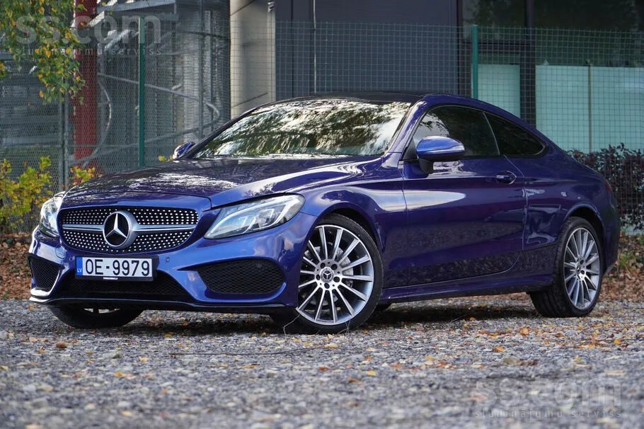 Mercedes-Benz C220 2017 photo 2