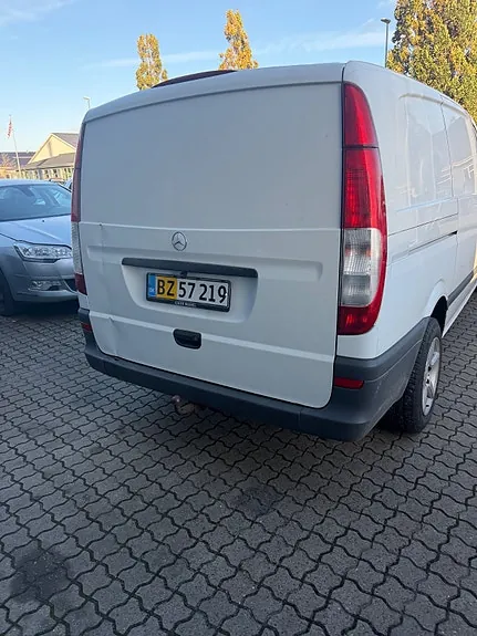 Mercedes-Benz Vito 116 2011 photo 3