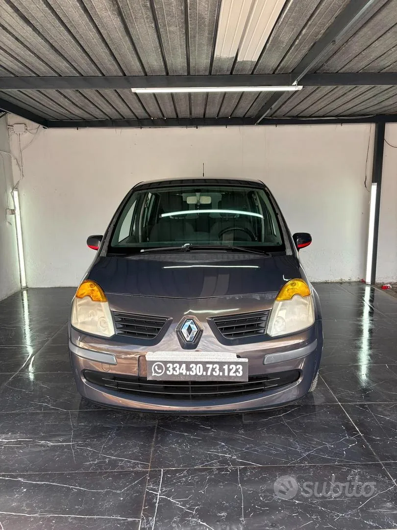 Renault Modus 2009 photo 2
