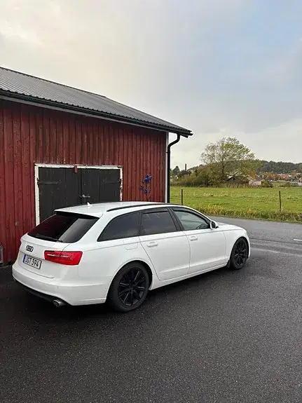 Audi A6 2014 photo 2
