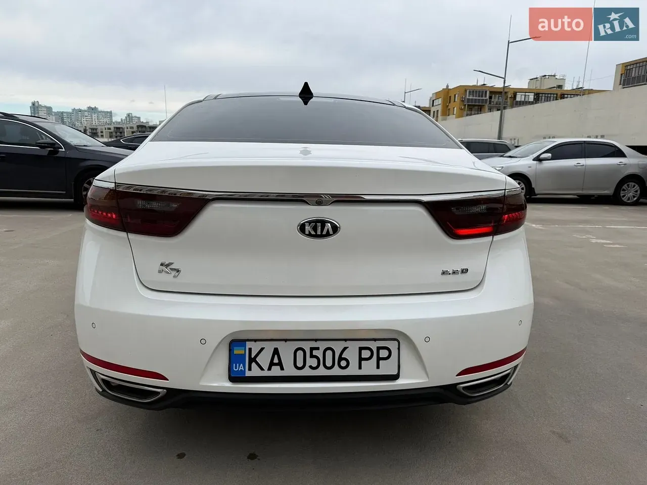 Kia K7 2017 photo 4