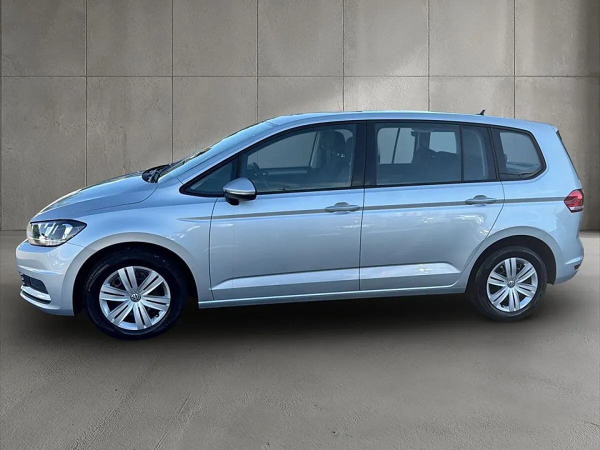 Volkswagen Touran 2019 photo 3