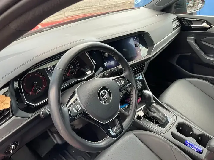 Volkswagen Jetta 2021 photo 3