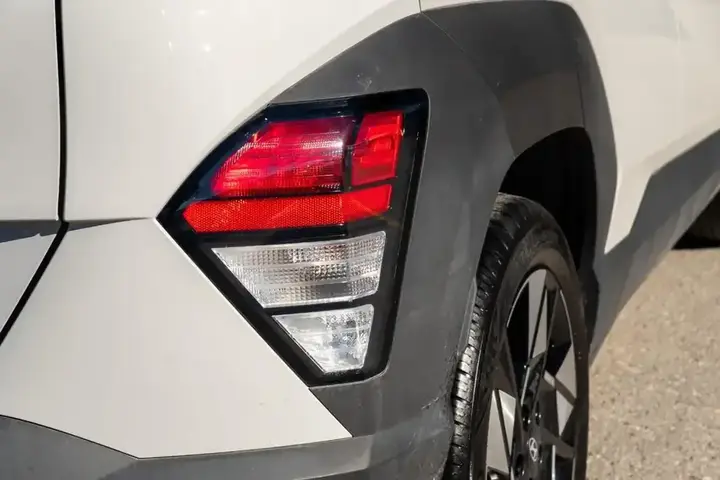 Hyundai Kona 2024 photo 4