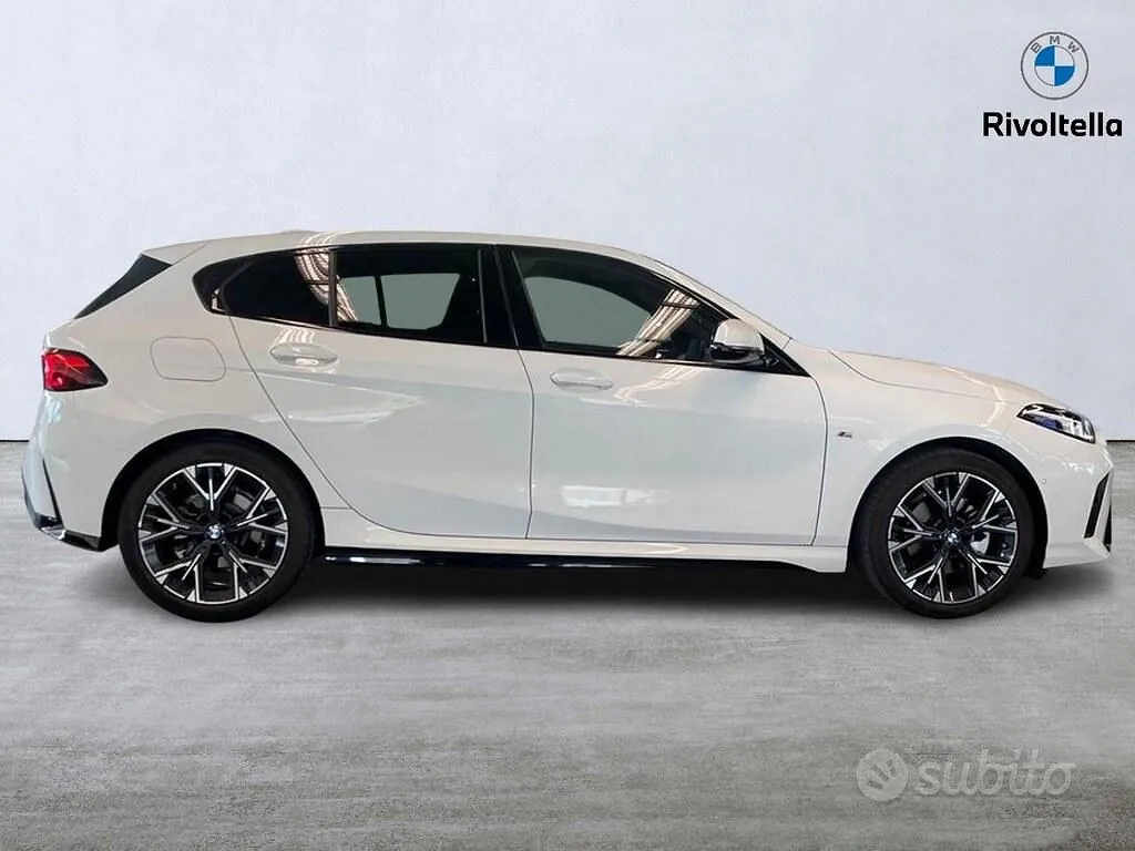 BMW 1 Series 2025 photo 5