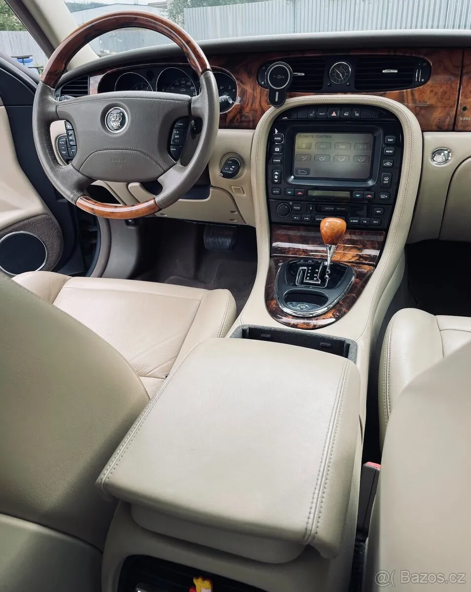 Jaguar Xj6 2008 photo 5