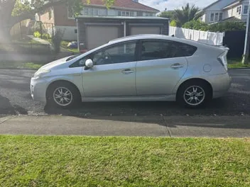 Toyota Prius 2011 photo 3
