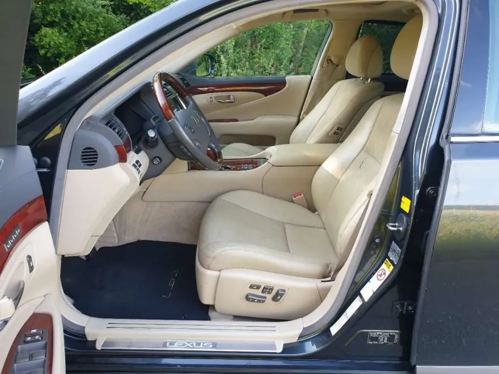 Lexus Ls 600H 2008 photo 3