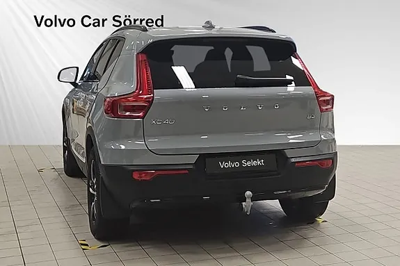 Volvo Xc40 2025 photo 4