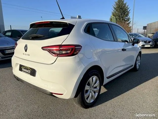 Renault Clio 2020 photo 3